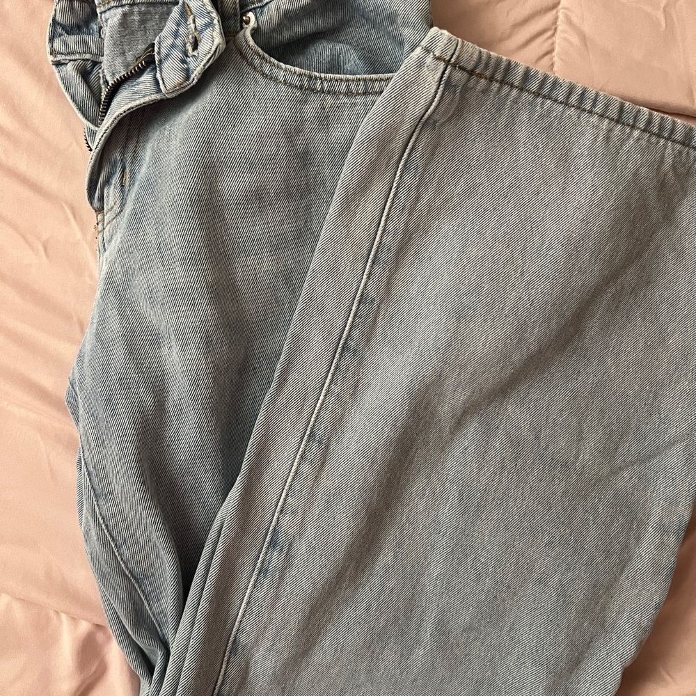 Edikted Light Blue Flare Jeans